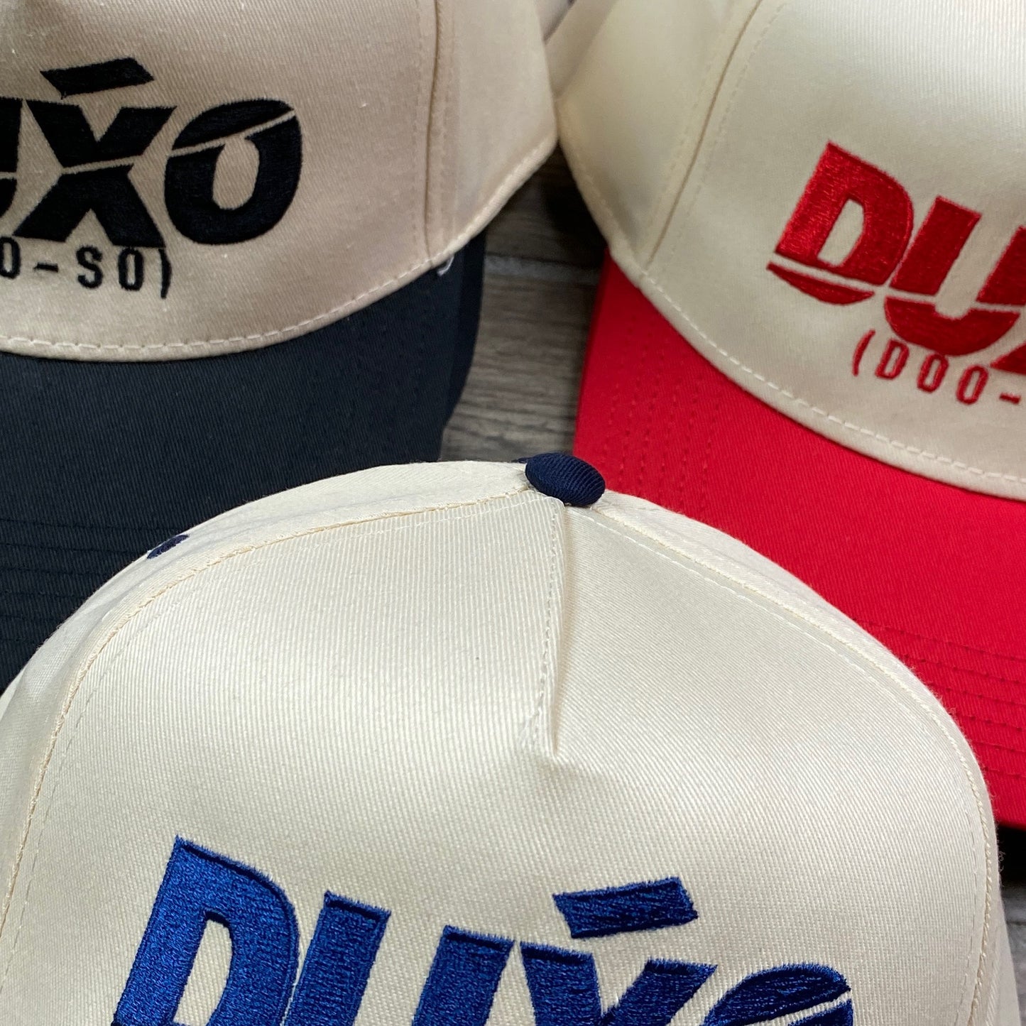 DUXO Cream Red - Volume One angle